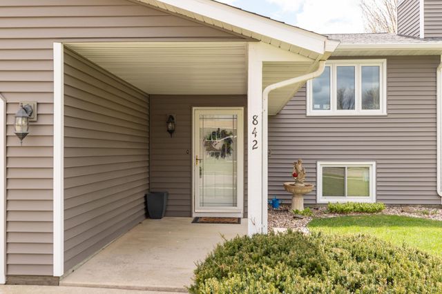 842 26th Street SE, Rochester, MN 55904