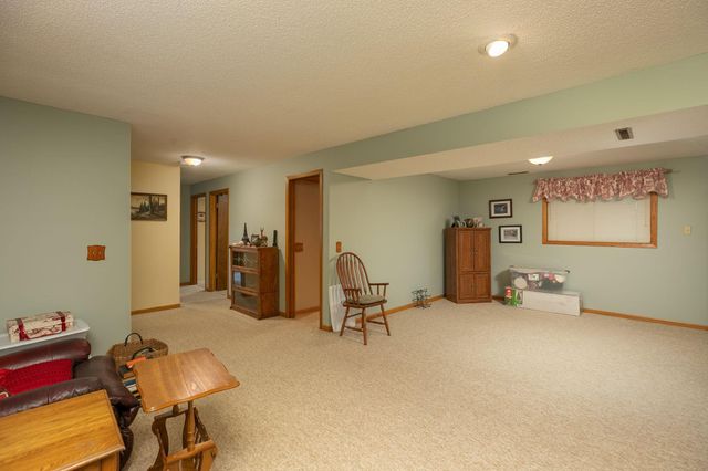 842 26th Street SE, Rochester, MN 55904
