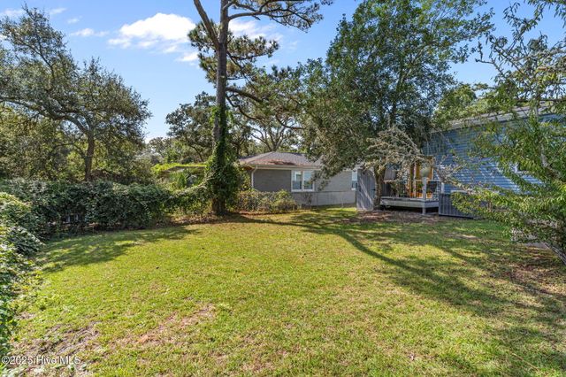 214 Mcglamery Street, Oak Island, NC 28465