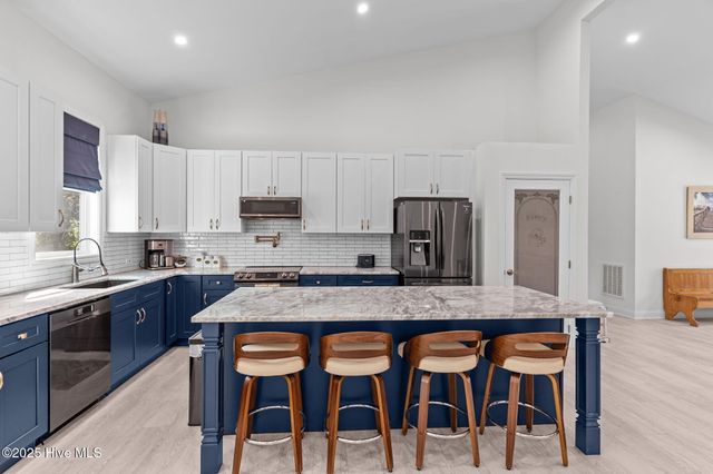214 Mcglamery Street, Oak Island, NC 28465