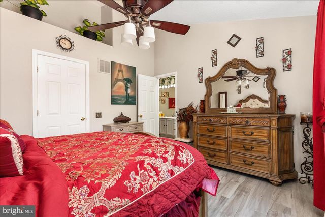 16812 MIRANDA LN, Woodbridge, VA 22191