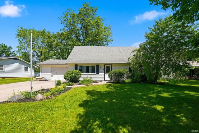 4016 Beaverbrook Drive, Fort Wayne, IN 46815