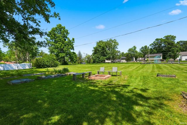 4016 Beaverbrook Drive, Fort Wayne, IN 46815