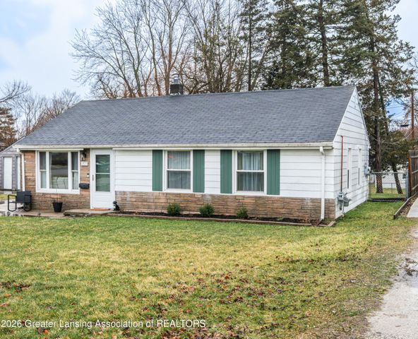 2827 W Willow Street, Lansing, MI 48917