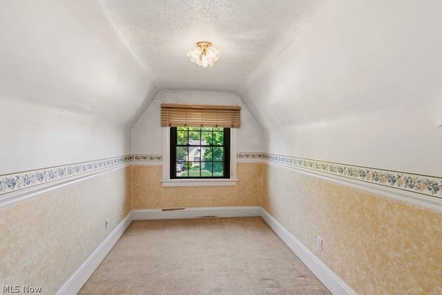 17513 Laverne Avenue, Cleveland, OH 44135