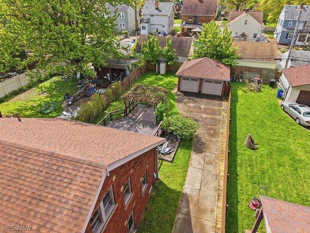 17513 Laverne Avenue, Cleveland, OH 44135