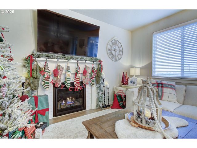 3947 Sw BRIXTON Ave, Gresham, OR 97080