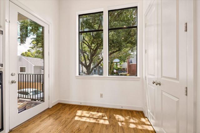 5817 Feagan Street, Houston, TX 77007