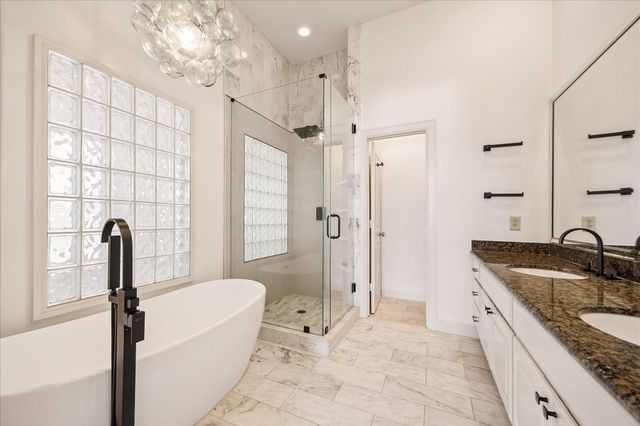 5817 Feagan Street, Houston, TX 77007