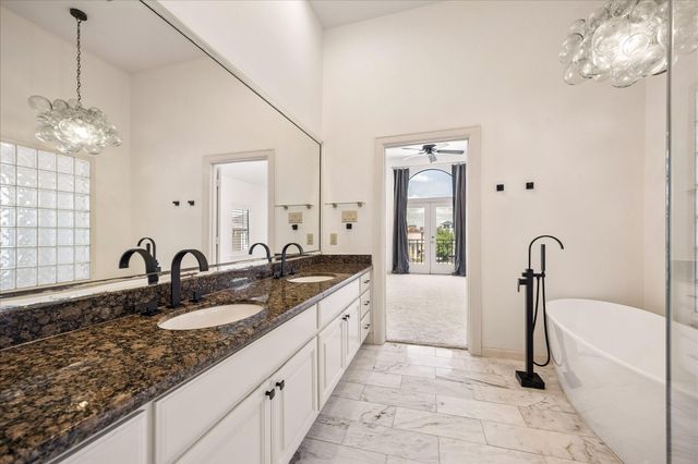 5817 Feagan Street, Houston, TX 77007