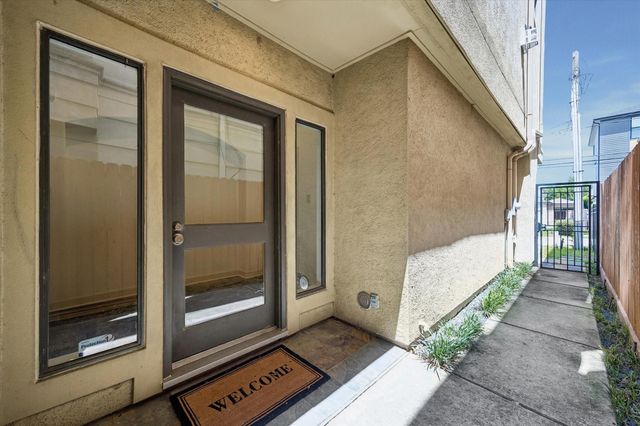 5817 Feagan Street, Houston, TX 77007