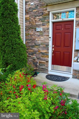 152 SCHRAMM LOOP, Stephens City, VA 22655