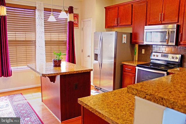 152 SCHRAMM LOOP, Stephens City, VA 22655