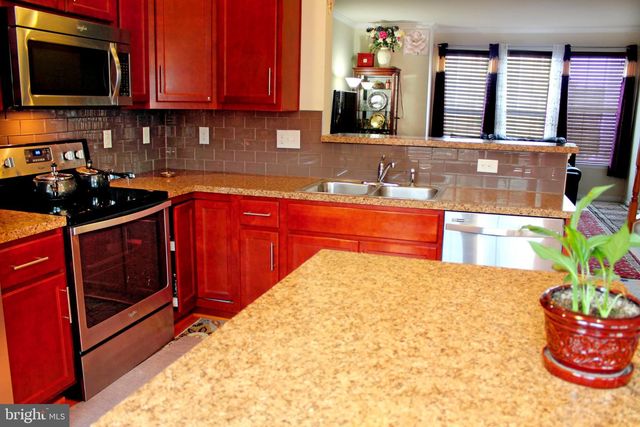 152 SCHRAMM LOOP, Stephens City, VA 22655