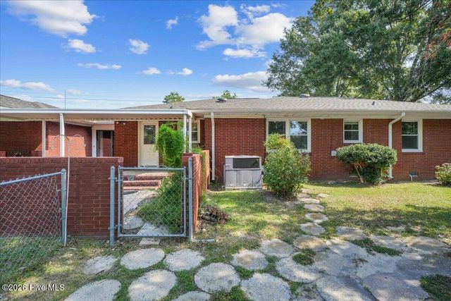 1618 U.S. Highway 70 W, Goldsboro, NC 27530