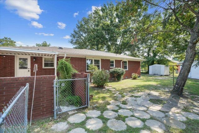 1618 U.S. Highway 70 W, Goldsboro, NC 27530