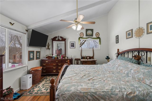 5039 Erie Avenue N, Canal Fulton, OH 44614