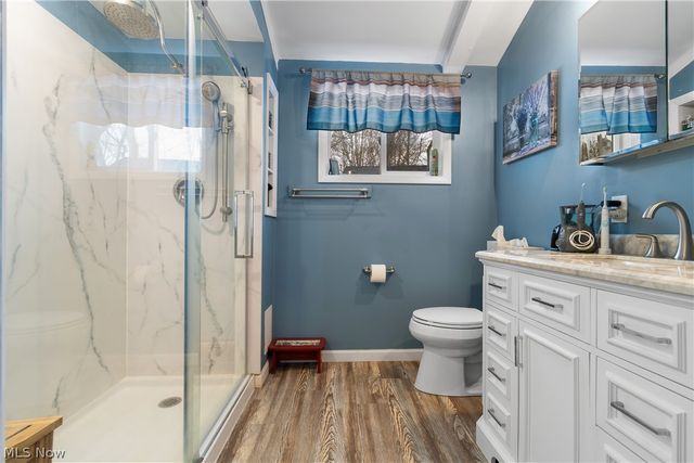 5039 Erie Avenue N, Canal Fulton, OH 44614