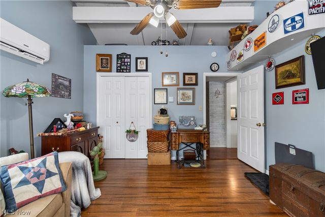 5039 Erie Avenue N, Canal Fulton, OH 44614