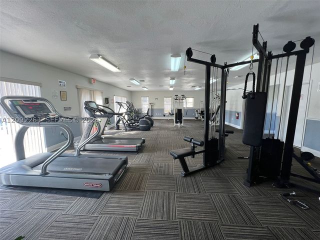 5201 Geneva Way 201, Doral, FL 33166