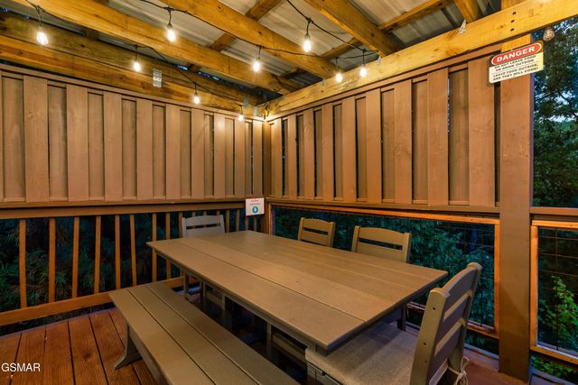 2603 June Bug Way, Sevierville, TN 37862