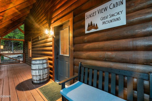 2603 June Bug Way, Sevierville, TN 37862