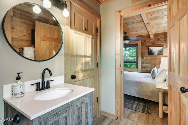 2603 June Bug Way, Sevierville, TN 37862