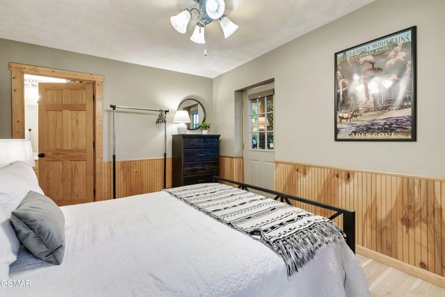 2603 June Bug Way, Sevierville, TN 37862