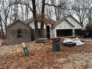 1407 Nottingham Drive, Cassville, MO 65625