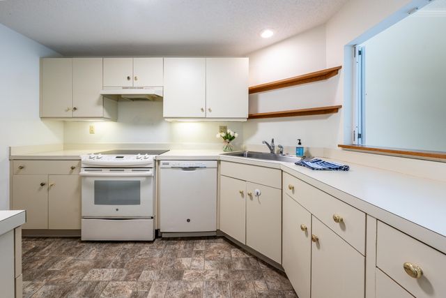 5102 Heatherwood UNIT 5102, Yarmouth Port, MA 02675