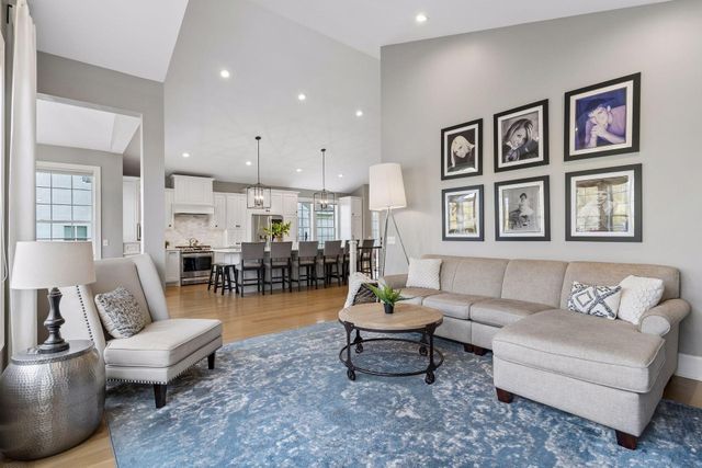 14382 Flora Court, Apple Valley, MN 55124