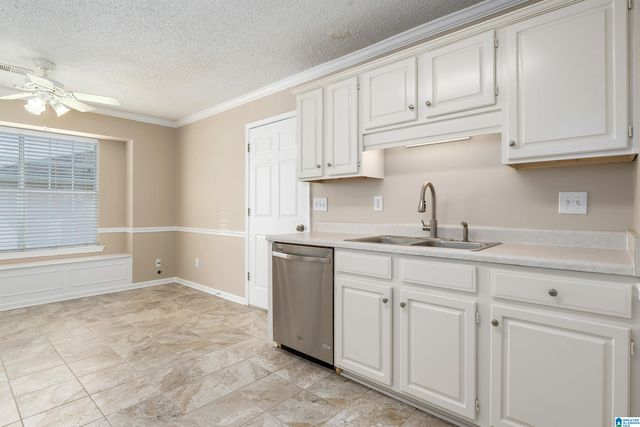 518 LAUREL WOODS TRAIL, Helena, AL 35080