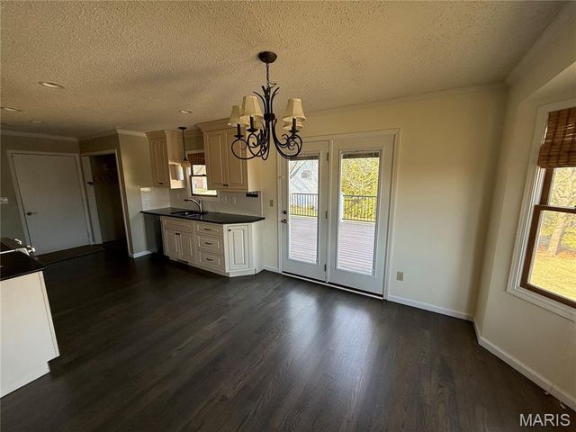 7 Nick Ridge Drive, Washington, MO 63090