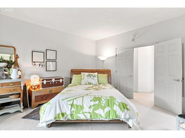 2942 43RD Ave, Albany, OR 97322