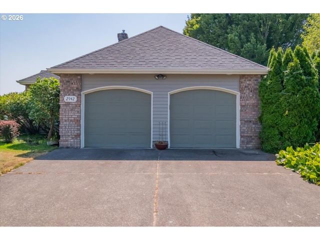 2942 43RD Ave, Albany, OR 97322