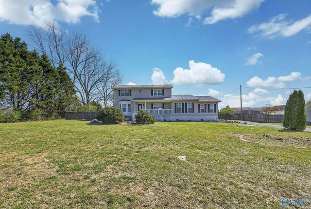 5505 Georgia Mountain Road, Guntersville, AL 35976