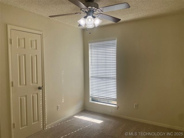 1232 W Los Angeles Circle, Broken Arrow, OK 74011