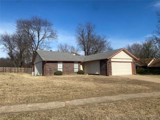 1232 W Los Angeles Circle, Broken Arrow, OK 74011