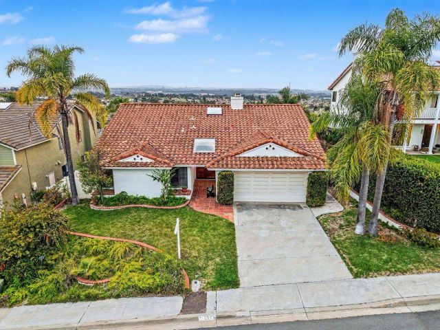 9264 Lethbridge, San Diego, CA 92129