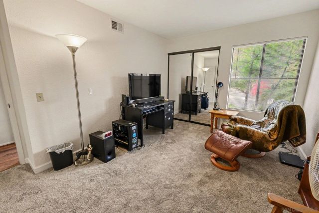 9264 Lethbridge, San Diego, CA 92129