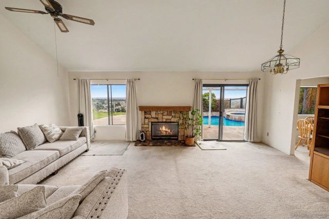 9264 Lethbridge, San Diego, CA 92129