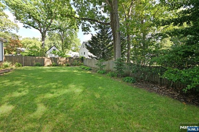 73 Ralph Avenue, Hillsdale, NJ 07642