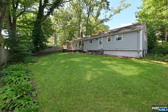 73 Ralph Avenue, Hillsdale, NJ 07642