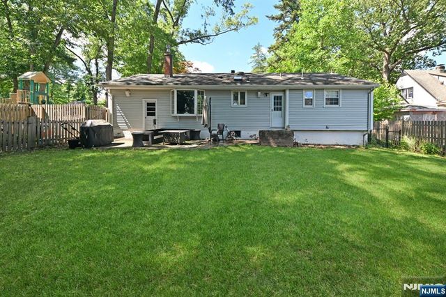 73 Ralph Avenue, Hillsdale, NJ 07642