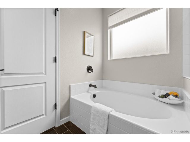 5509 Harbor Town Dr, Elizabeth, CO 80107