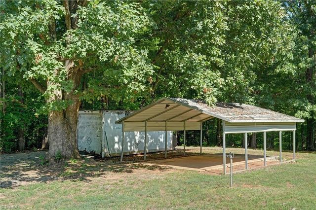 2919 Oak Ridge Road, Oak Ridge, NC 27310