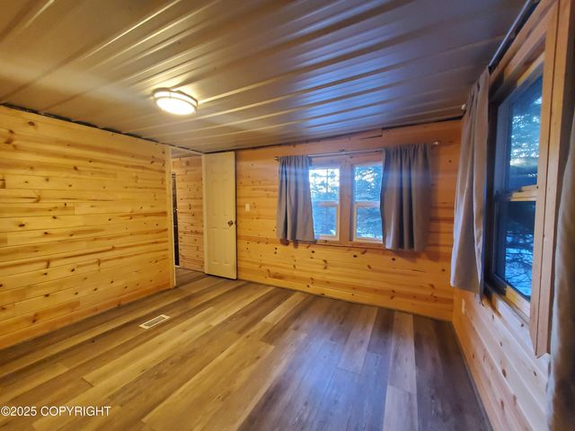 38185 Chelsey Street, Homer, AK 99603