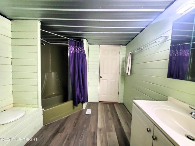 38185 Chelsey Street, Homer, AK 99603