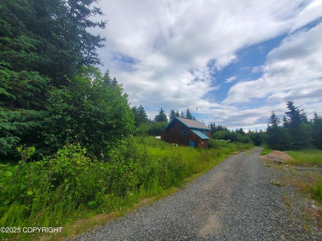 38185 Chelsey Street, Homer, AK 99603