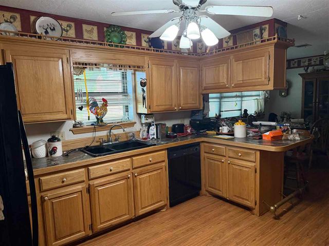 918 Pheasant Ln, Lawton, OK 73507